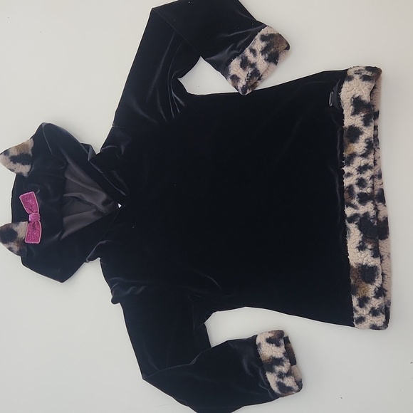 Amerucan Girl Black Animal Prunt Cat Hoidie Sweatshirt Small 7 8 - Picture 1 of 8